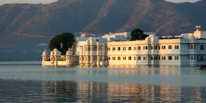 udaipur-2311788_960_720