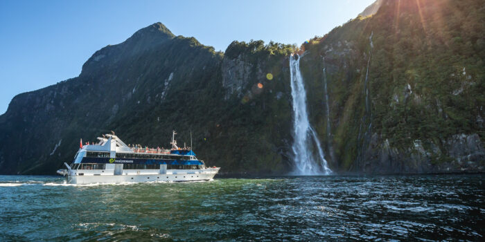 Milford-sound-cruise.