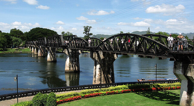 Bridge_over_River_Kwai_in_Kanchanaburi,_Thailand
